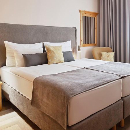 Hotel Kadoor كارلوفاتش المظهر الخارجي الصورة